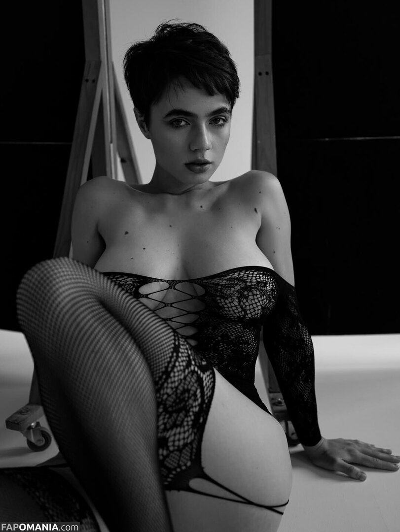 Solomia Maievska / Solomia_Maievska / miamaievska Nu OnlyFans  Foto vazada #135