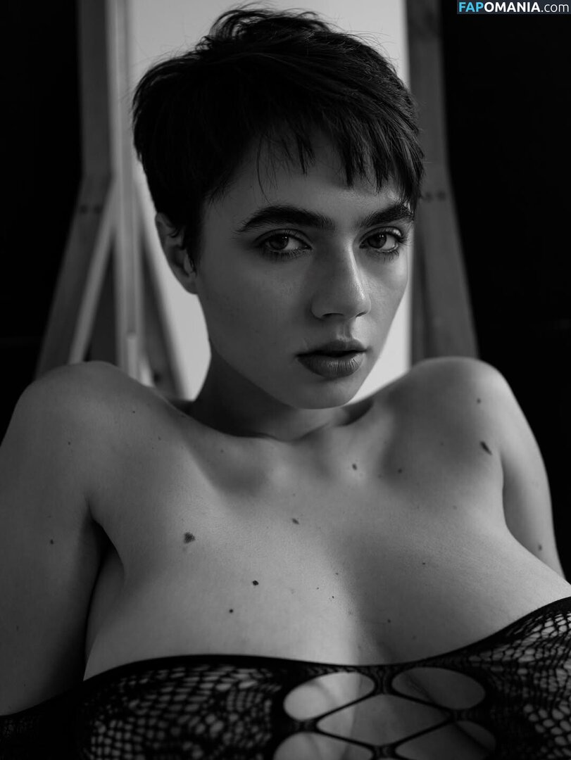 Solomia Maievska / Solomia_Maievska / miamaievska Nu OnlyFans  Foto vazada #137