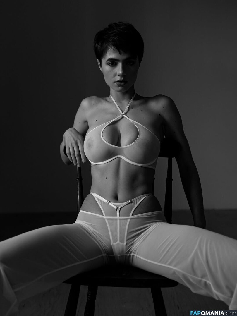 Solomia Maievska / Solomia_Maievska / miamaievska Nu OnlyFans  Foto vazada #172