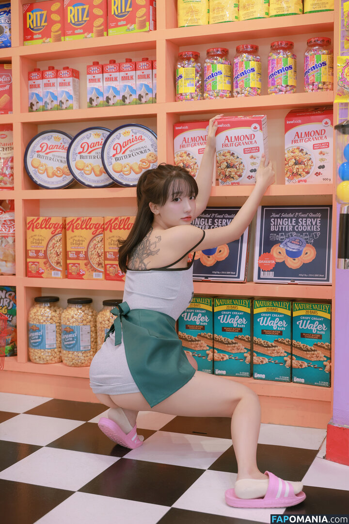 BJ Eunsora / Son Ye Eun / Yenny / ye._eun_s2 / yeeny618 / yeeunz1 Nu OnlyFans  Foto vazada #591