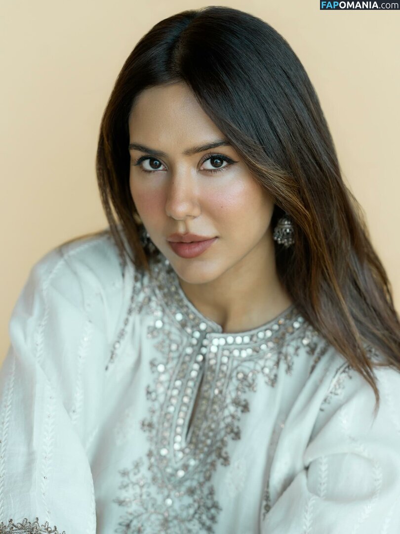Sonam Bajwa / bajwasonam / sonambajwa Nu OnlyFans  Foto vazada #11