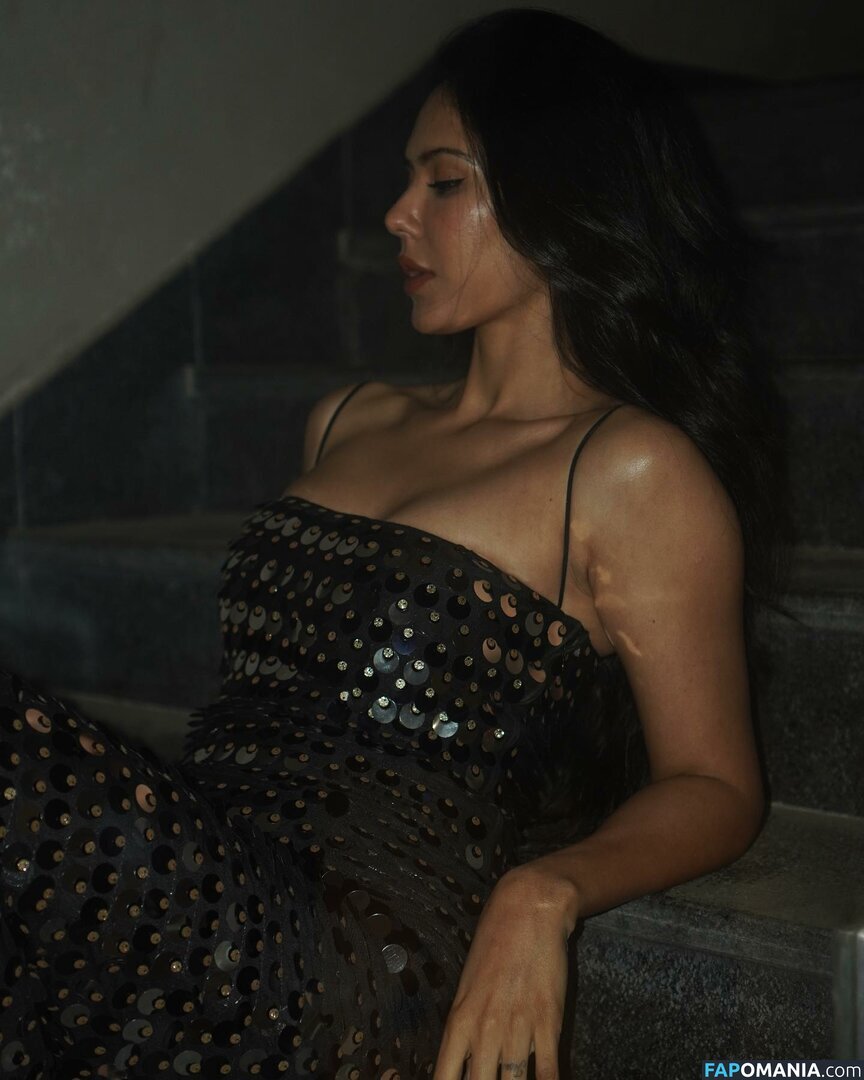 Sonam Bajwa / bajwasonam / sonambajwa Nu OnlyFans  Foto vazada #18