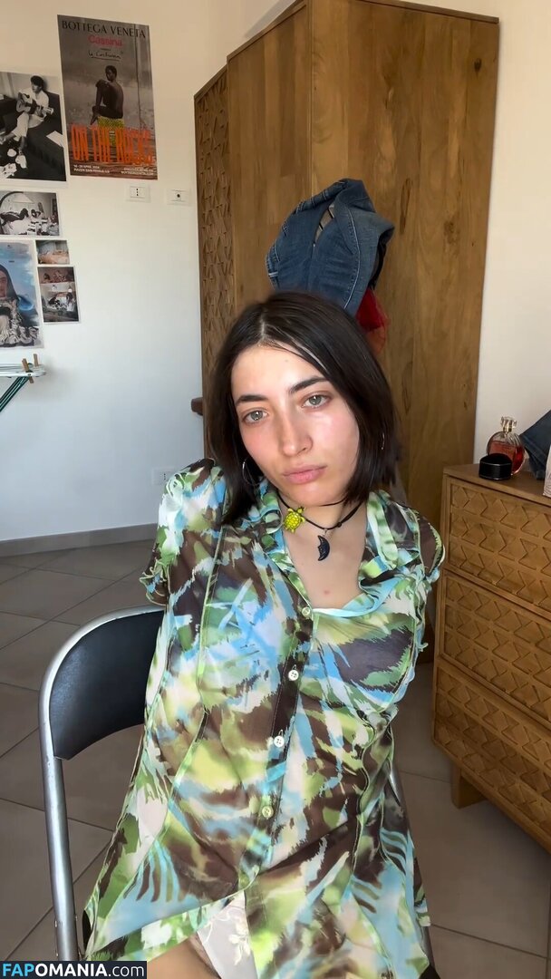 Joe / Sondaspaziale Nu OnlyFans  Foto vazada #12