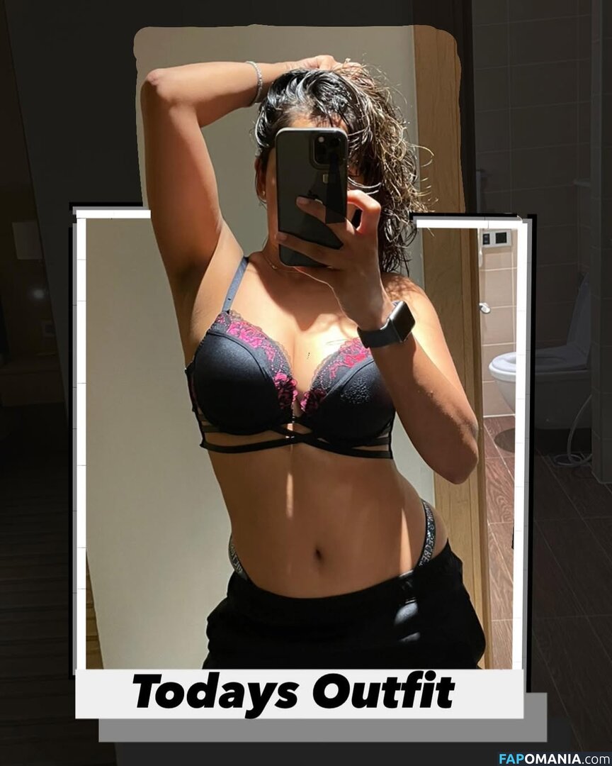 Sophia Abdalla / Sophiatheminx / https: Nu OnlyFans  Foto vazada #2
