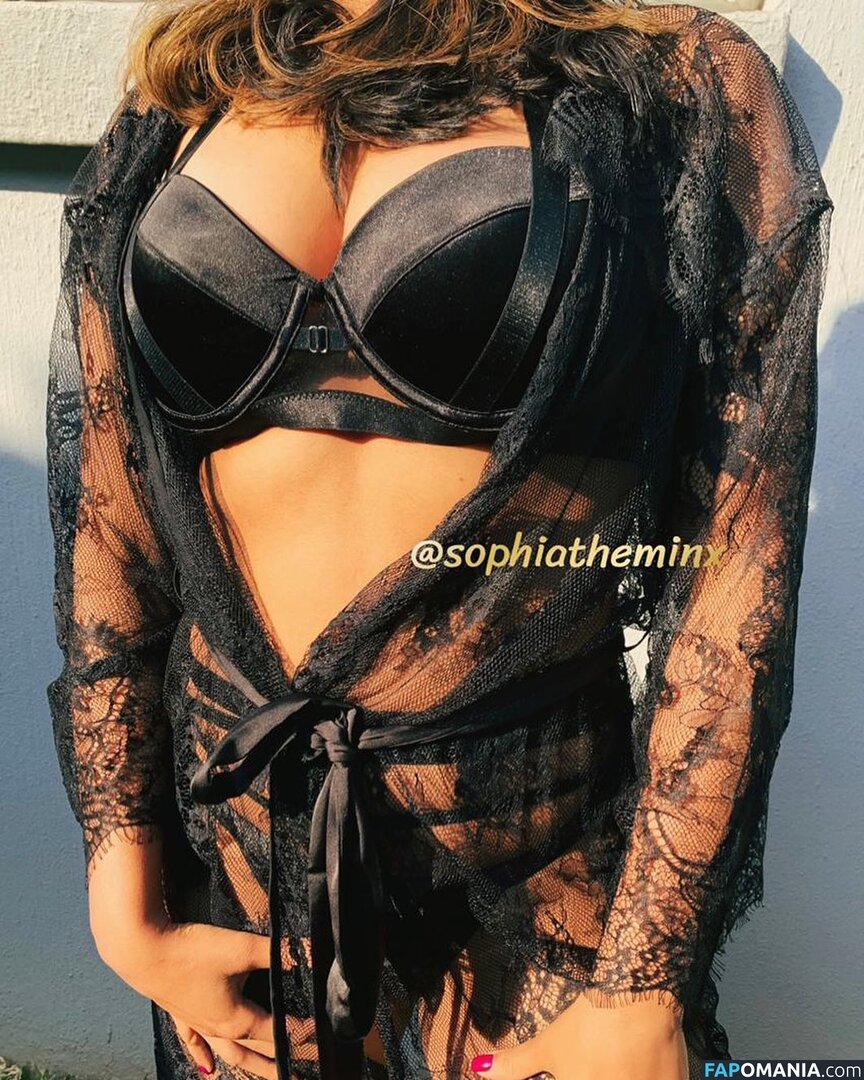 Sophia Abdalla / Sophiatheminx / https: Nu OnlyFans  Foto vazada #15