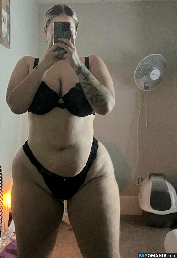 Sophia Cundiff / glizzycatcher / sophiacundiff Nu OnlyFans  Foto vazada #6