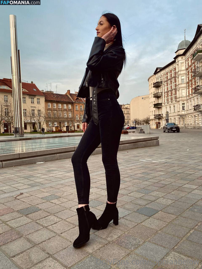 sophiaabelow / sophie.abelow Nu OnlyFans  Foto vazada #6