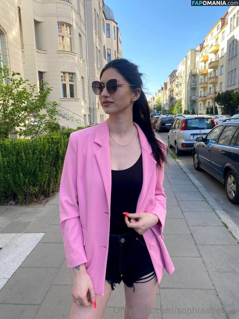 sophiaabelow / sophie.abelow Nu OnlyFans  Foto vazada #16