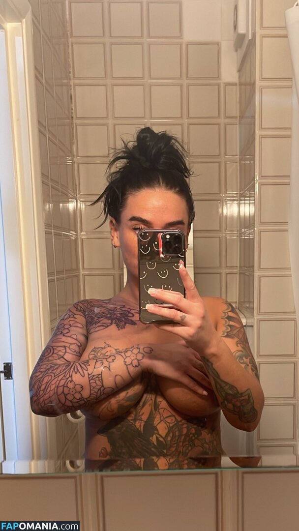 Sophie Henson / https: / sophiehenson Nu OnlyFans  Foto vazada #1