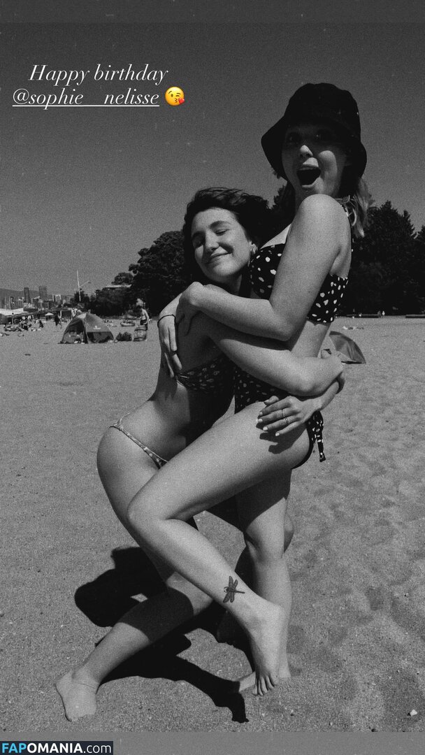 Sophie Nélisse / sophie__nelisse Nu OnlyFans  Foto vazada #3