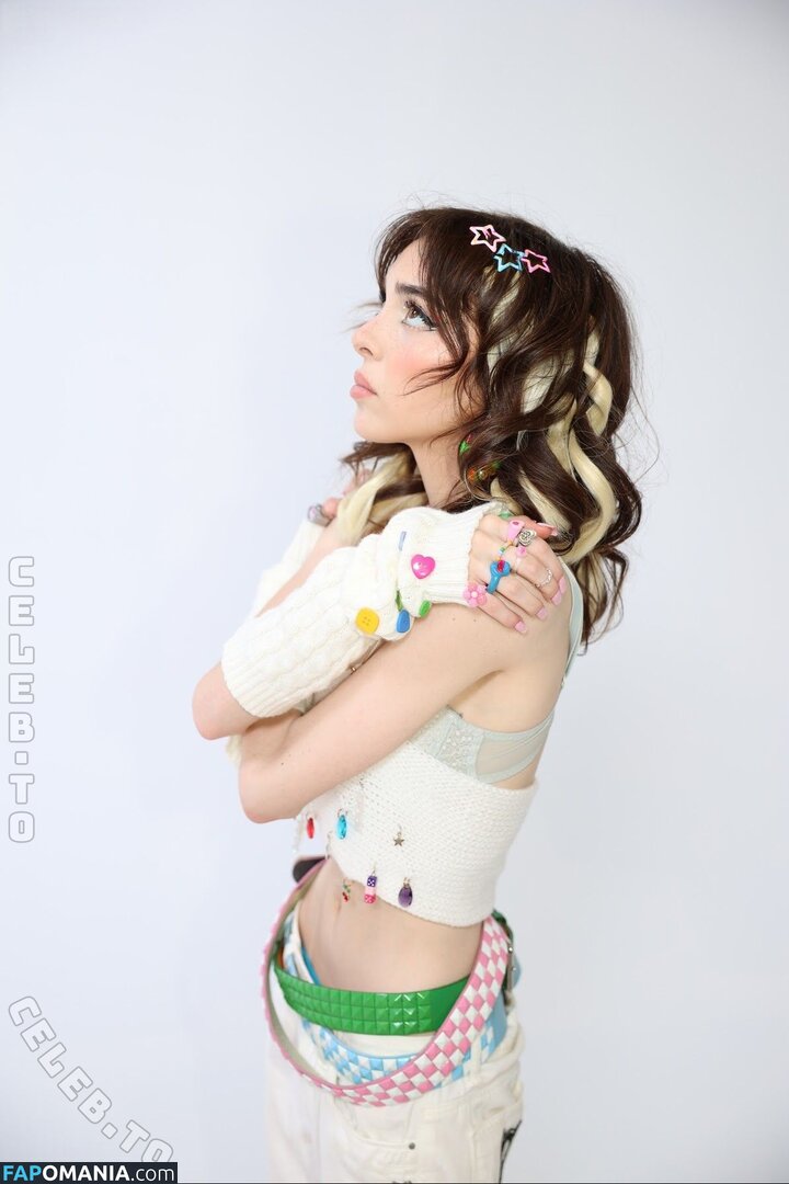 Sophie Powers / https: / sophiep0wers Nu OnlyFans  Foto vazada #6