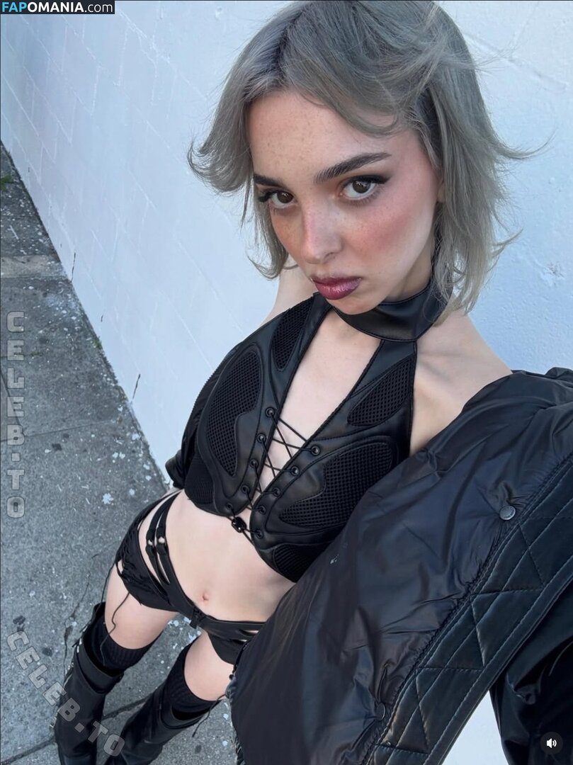 Sophie Powers / https: / sophiep0wers Nu OnlyFans  Foto vazada #16