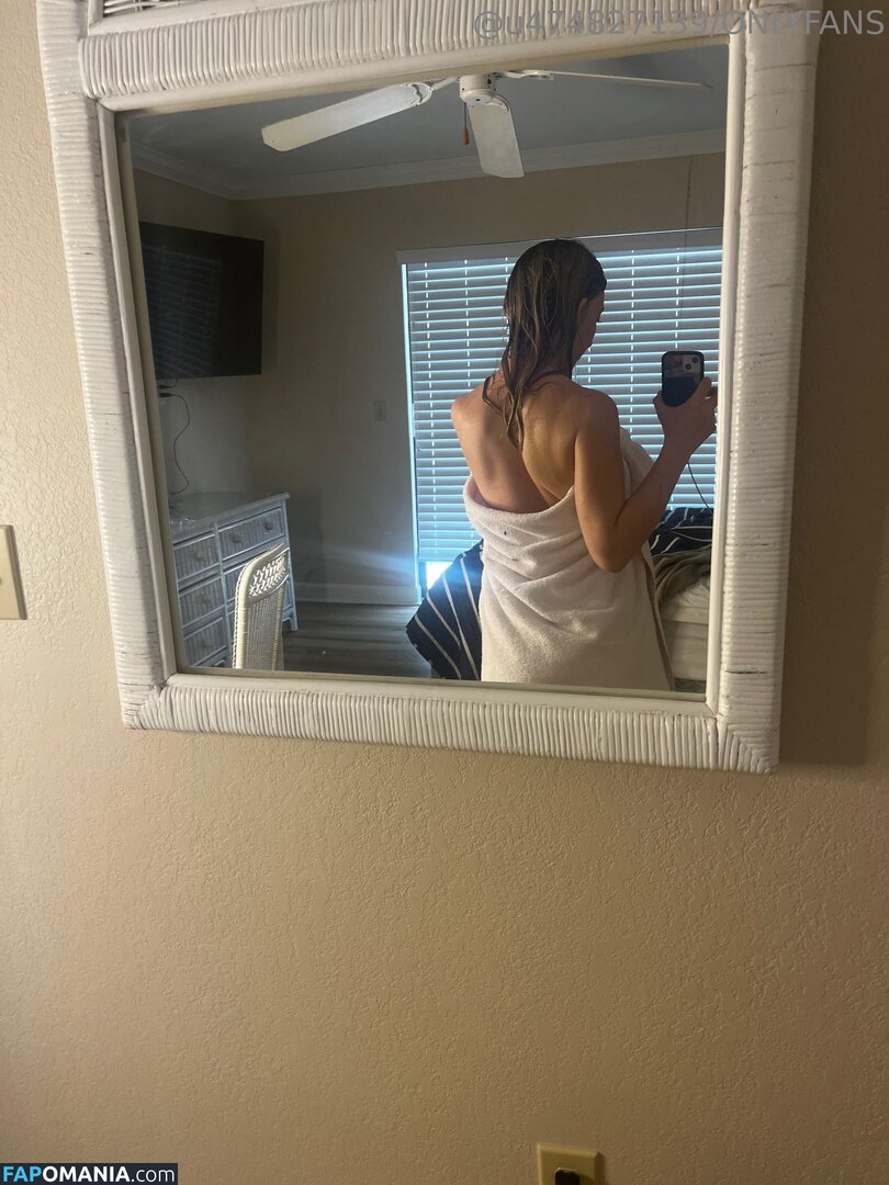 sophiaisabereels / sophssecretspace Nu OnlyFans  Foto vazada #16