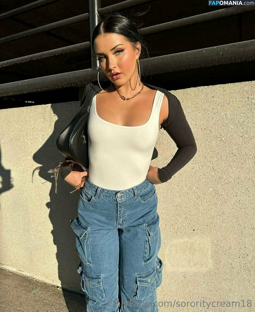 sororitycream18 Nu OnlyFans  Foto vazada #376