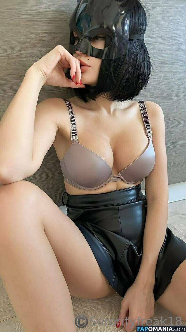 asualphaphi / sororityfreak18 Nu OnlyFans  Foto vazada #17