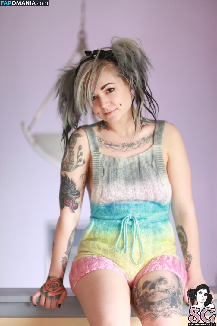 Spaceinvayda / https: / spaceinvayda_sg Nu OnlyFans  Foto vazada #1