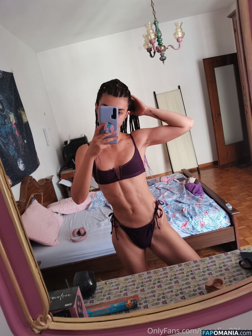 93feetofsmoke / sponfire93free Nu OnlyFans  Foto vazada #13