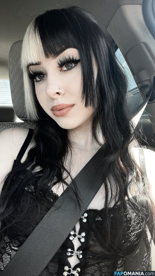 spookypumpkinn / spookypumpkinn_ / spookyycass Nu OnlyFans  Foto vazada #1