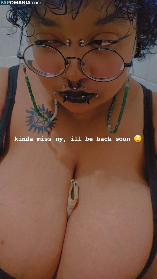 SquishyBf / gutzbf / https: / squishybf_ Nu OnlyFans  Foto vazada #10