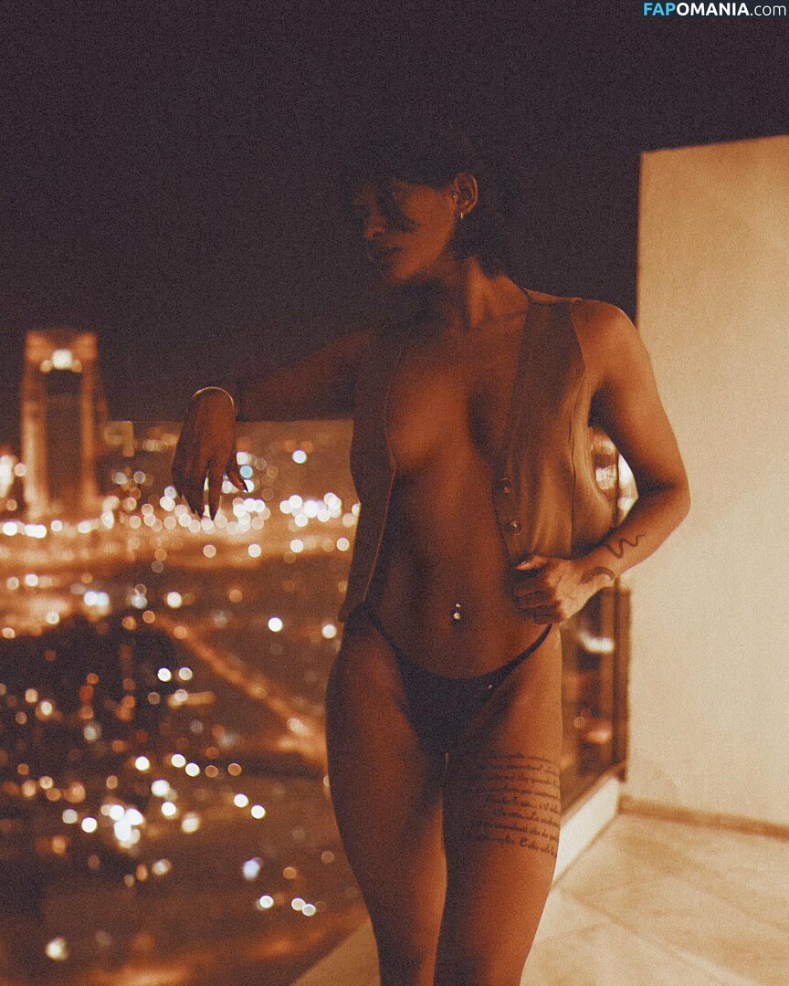 Sri Lanka / Sri Lankan Girls / hashini.guruge / poojaniperera Nu OnlyFans  Foto vazada #16