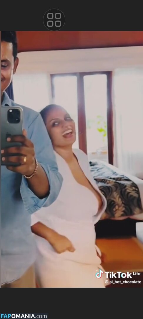 Sri Lanka / Sri Lankan Girls / hashini.guruge / poojaniperera Nu OnlyFans  Foto vazada #134