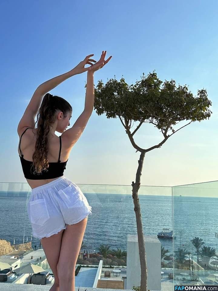 Derwald / Stefania Deriabina / st.efania4105 / st.efania_deriabina / xostefania Nu OnlyFans  Foto vazada #53