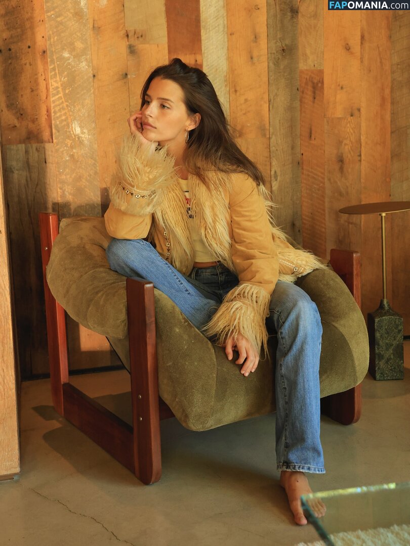 Steph Mandich / shopmononoke / stephmandich Nu OnlyFans  Foto vazada #217