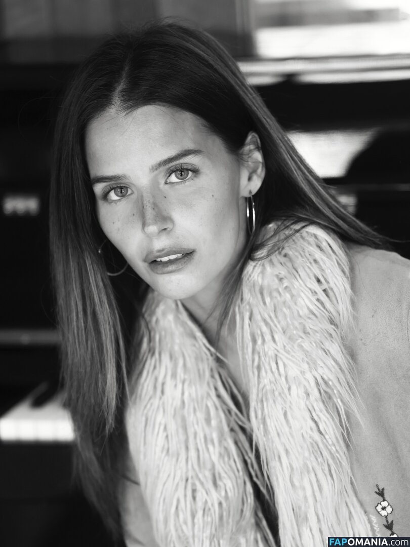 Steph Mandich / shopmononoke / stephmandich Nu OnlyFans  Foto vazada #221