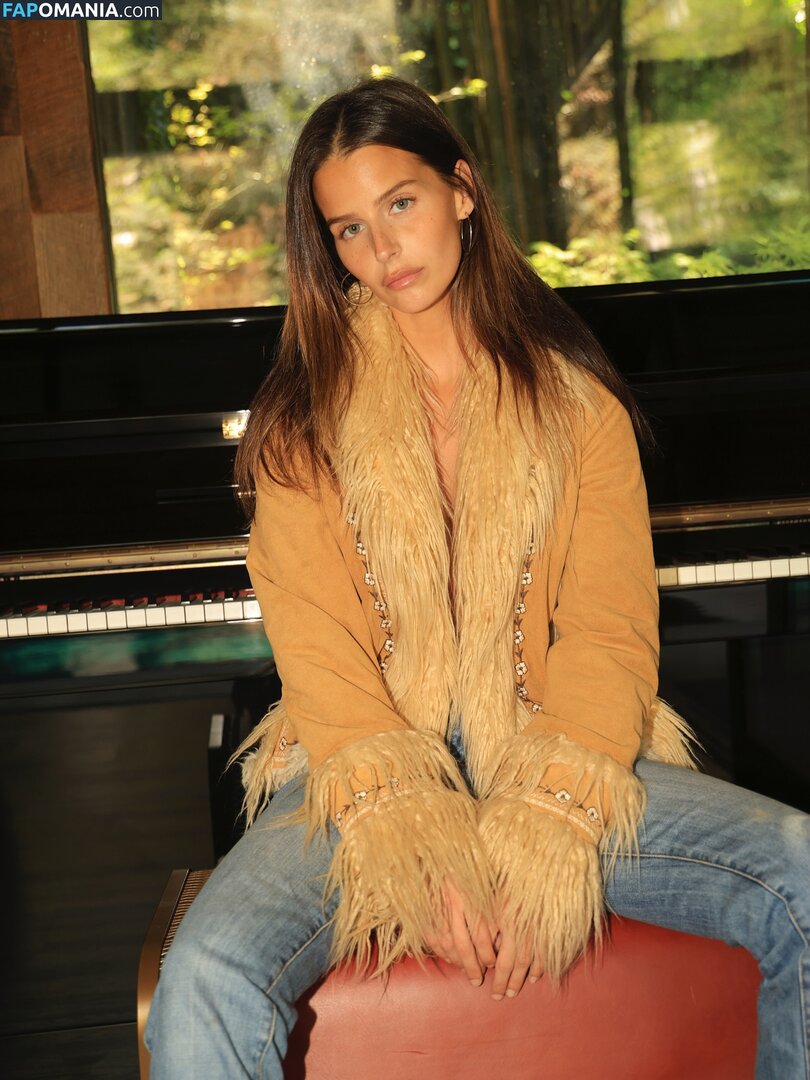 Steph Mandich / shopmononoke / stephmandich Nu OnlyFans  Foto vazada #223