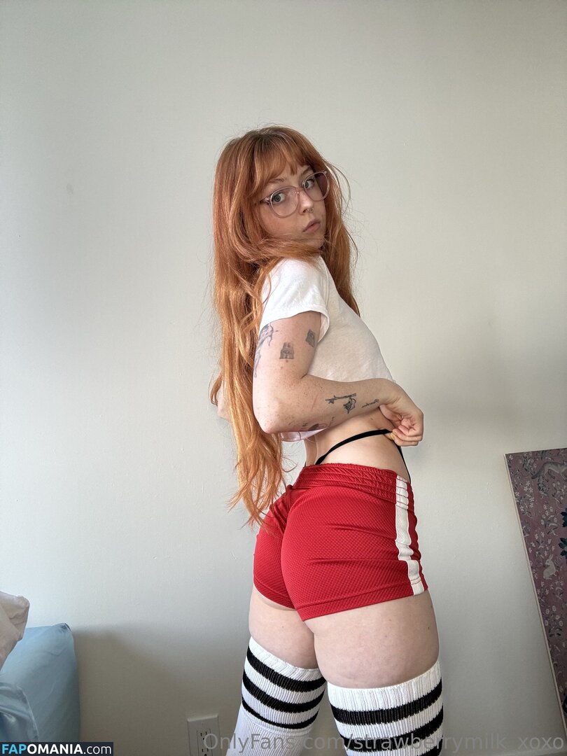 StrawbMilk_xoxo / strawberrymilk__xoxo / strawberrymilk_xoxo Nu OnlyFans  Foto vazada #19