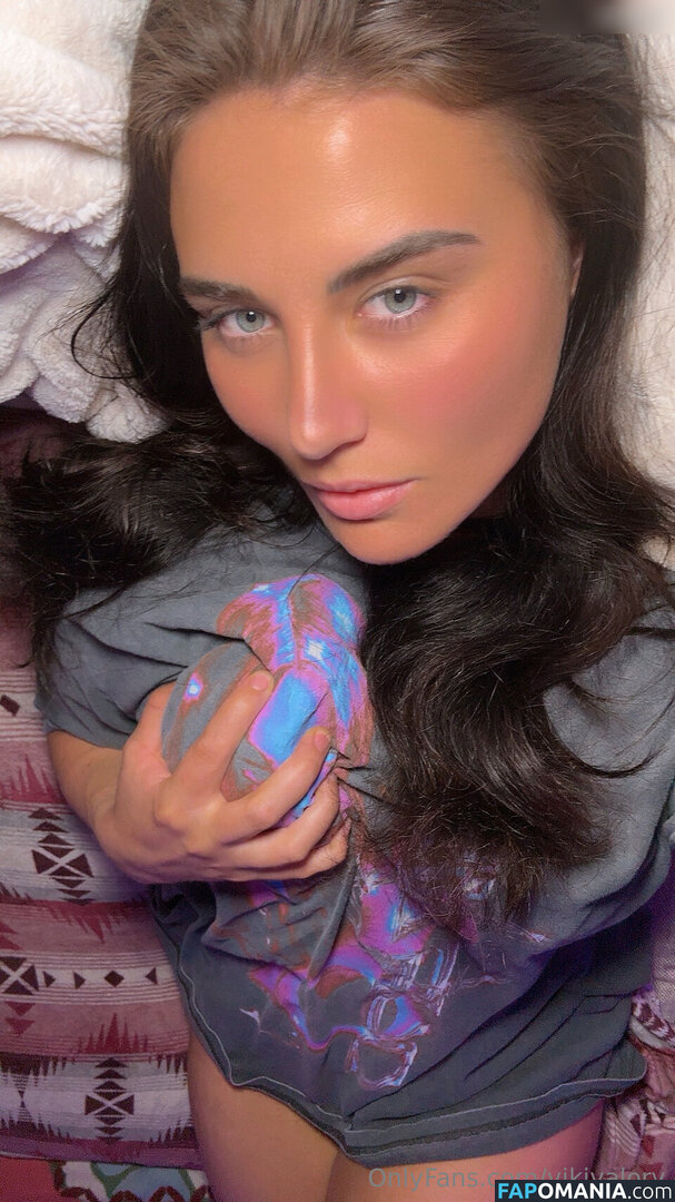 2girlsonepatreon / sugarscrazy_ / sugarveezy / sugarveezyxxx Nu OnlyFans  Foto vazada #30