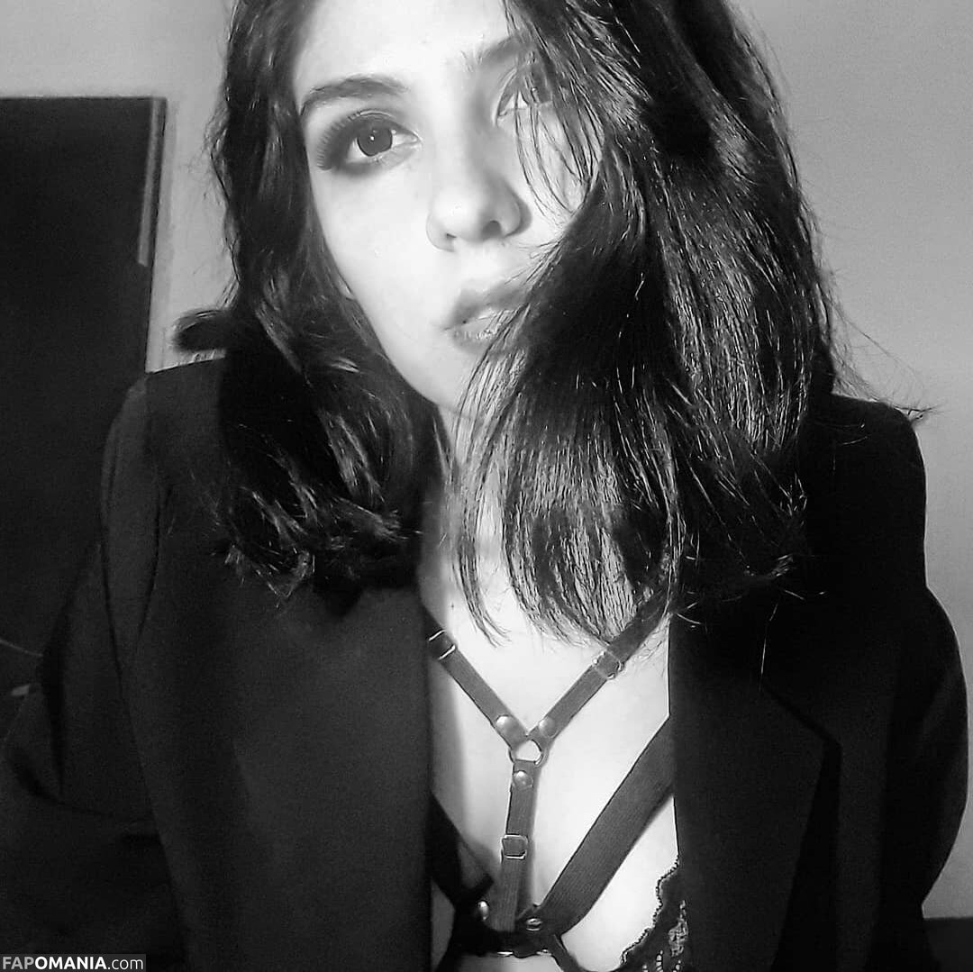 Suji_cold / sujicold Nu OnlyFans  Foto vazada #2