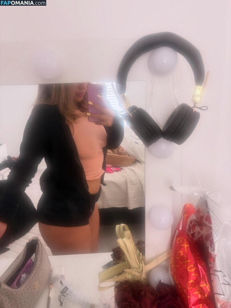 a.mariee28 / https: / sukiwithagoodcoochie Nu OnlyFans  Foto vazada #15