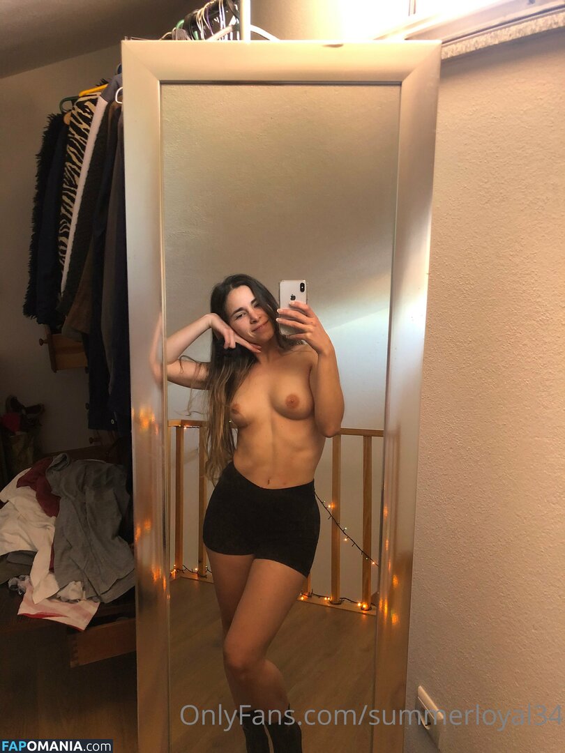 onlyariiiii / summerloyal34 Nu OnlyFans  Foto vazada #2