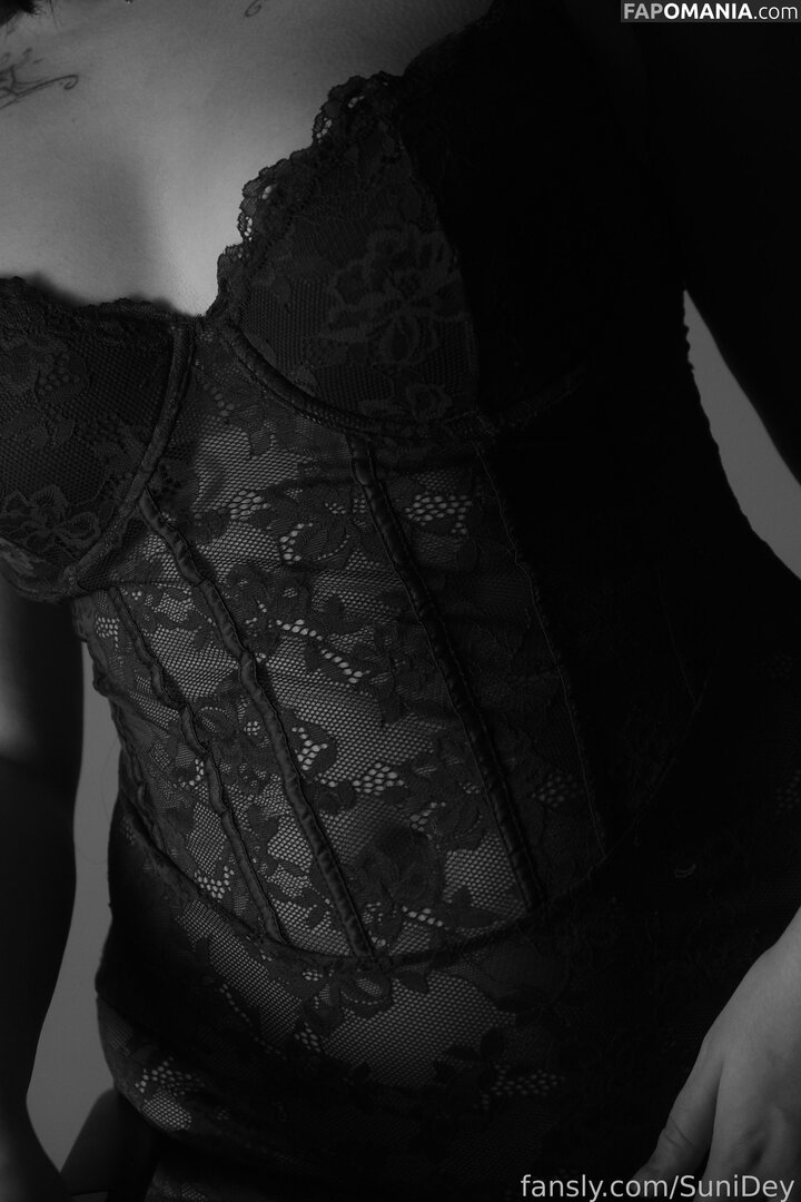SuniDey / sunidey_ Nu OnlyFans  Foto vazada #268