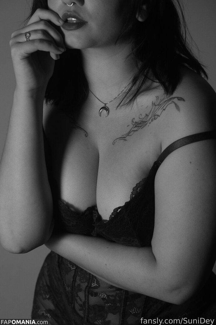 SuniDey / sunidey_ Nu OnlyFans  Foto vazada #276