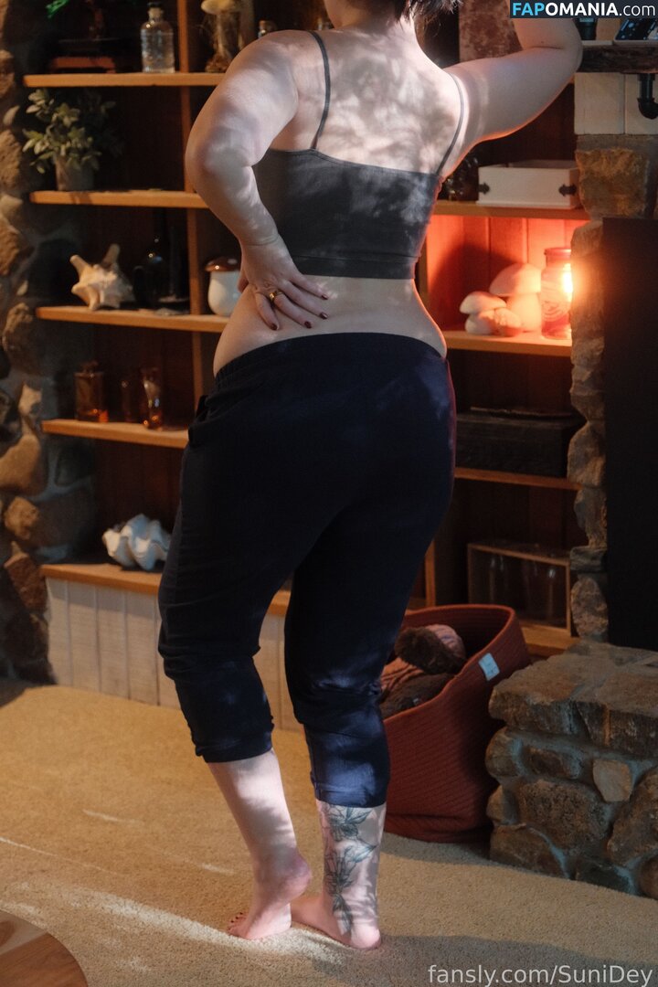 SuniDey / sunidey_ Nu OnlyFans  Foto vazada #287