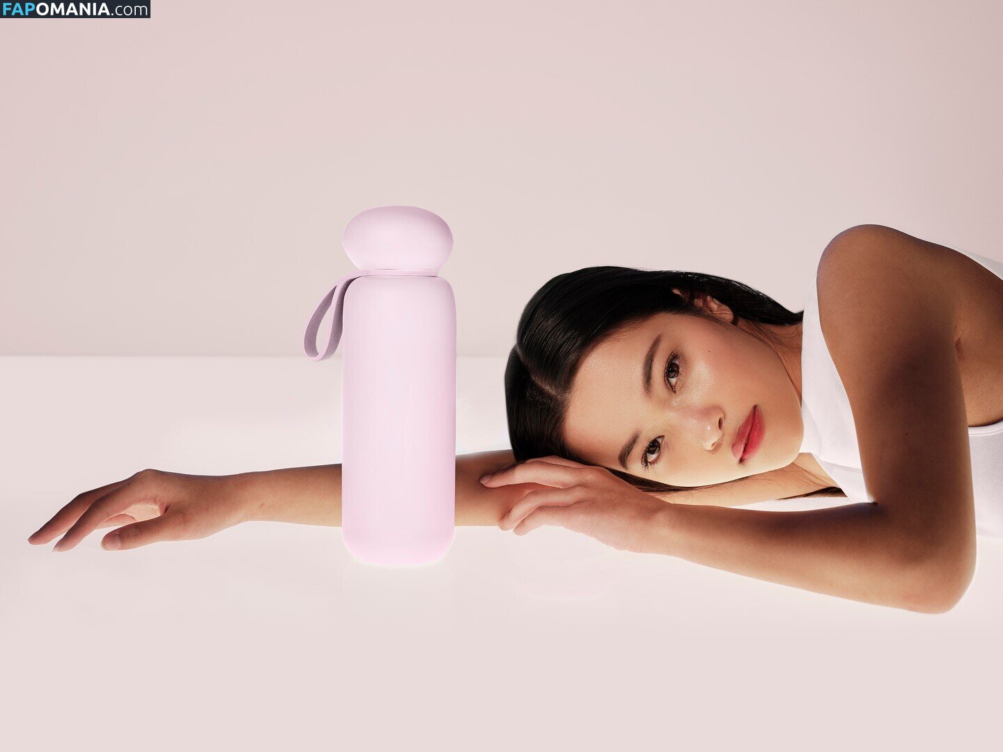 Sunee / Sunjos asmr / sunneebuilds / suunjos Nu OnlyFans  Foto vazada #1