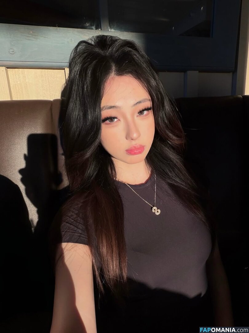 Susansunn / https: / susan_sun17 Nu OnlyFans  Foto vazada #8
