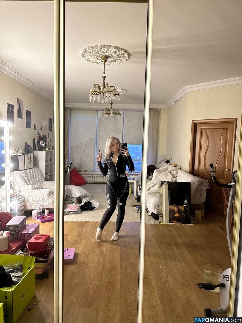 Sveta Sollar / svetasollar Nu OnlyFans  Foto vazada #165