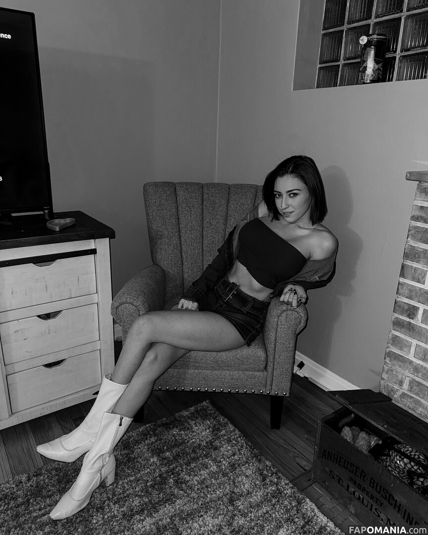 Sarah Ray / Sweet N Sarah / https: / sweetnsarahh Nu OnlyFans  Foto vazada #5