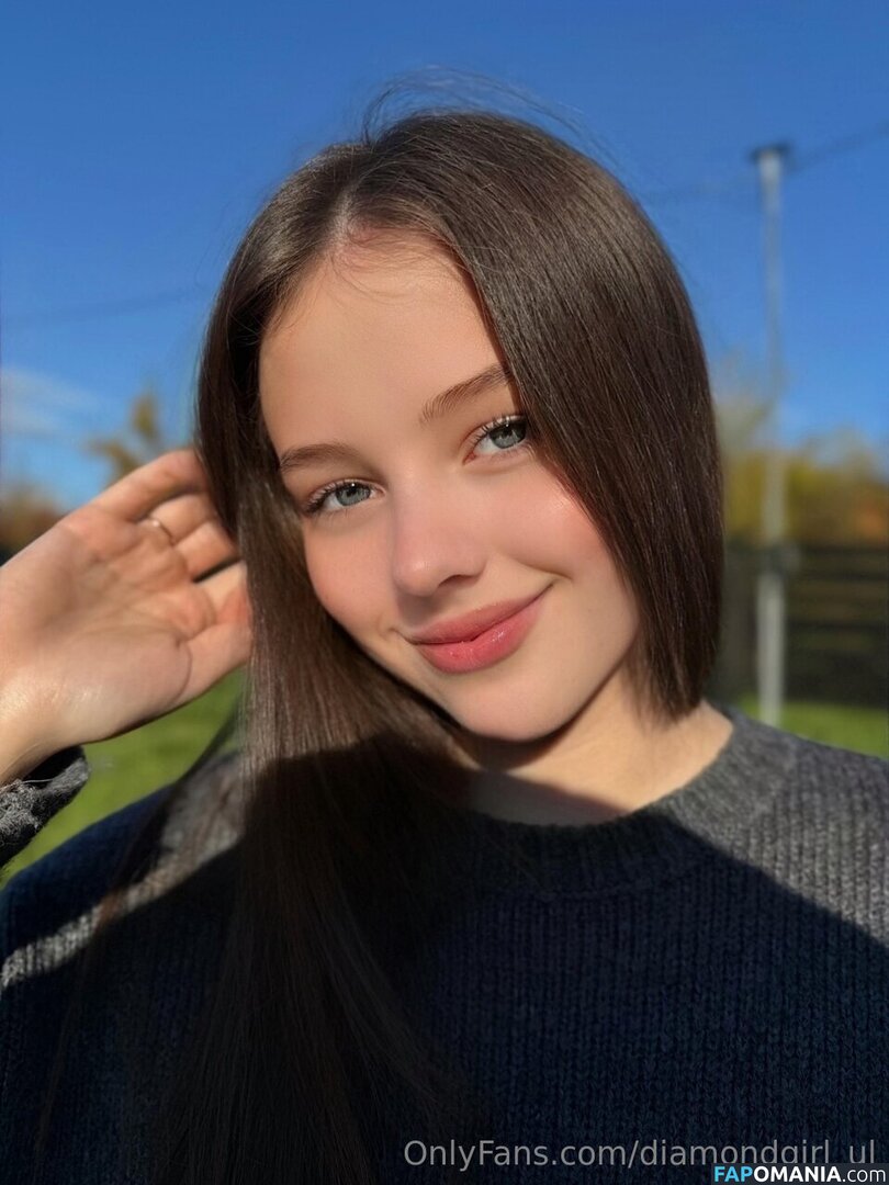 sweet_ulyana / ulyanaswag Nu OnlyFans  Foto vazada #1