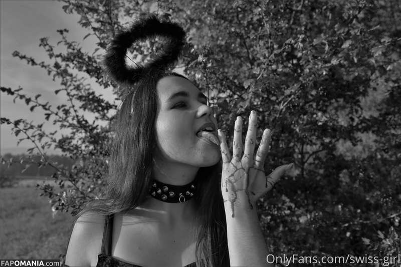 Swiss-Girl / https: / swiss-girl-vip / swissgirlvanessa Nu OnlyFans  Foto vazada #20