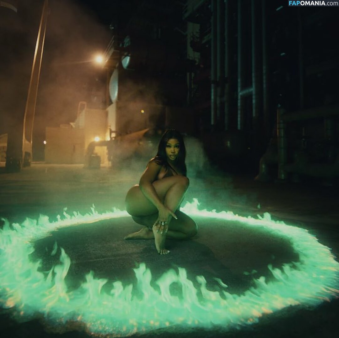 SZA / Solana Rowe / thejad3x Nu OnlyFans  Foto vazada #31