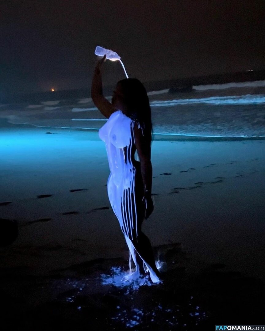 SZA / Solana Rowe / thejad3x Nu OnlyFans  Foto vazada #34