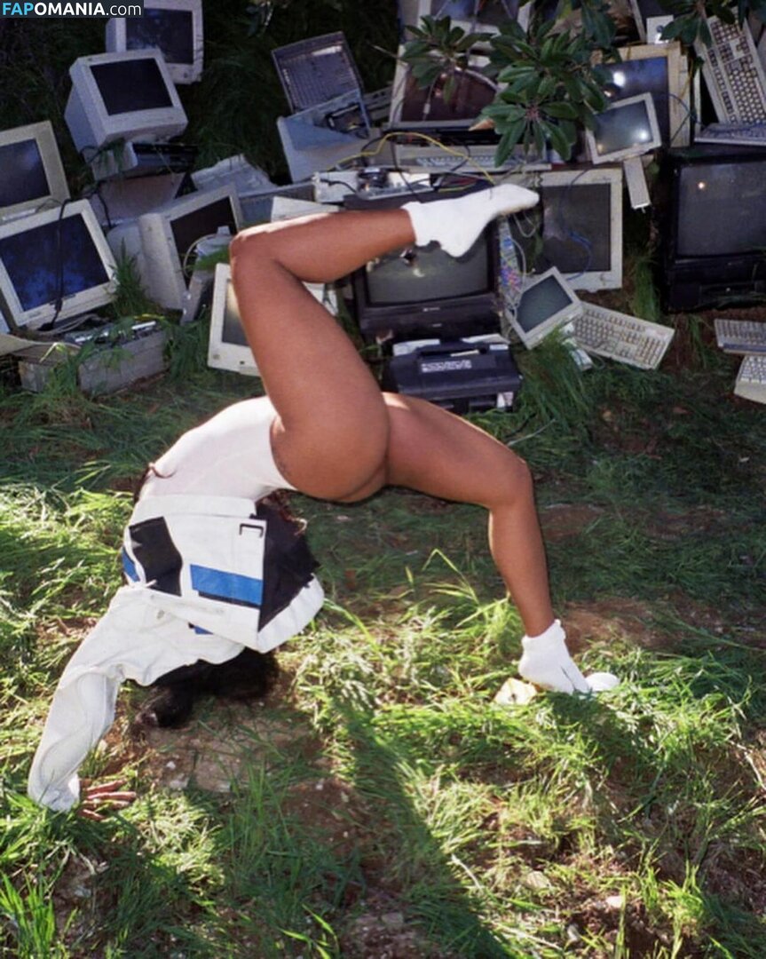 SZA / Solana Rowe / thejad3x Nu OnlyFans  Foto vazada #162