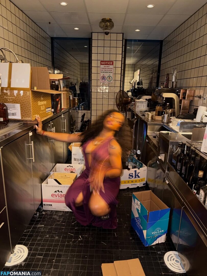 SZA / Solana Rowe / thejad3x Nu OnlyFans  Foto vazada #234