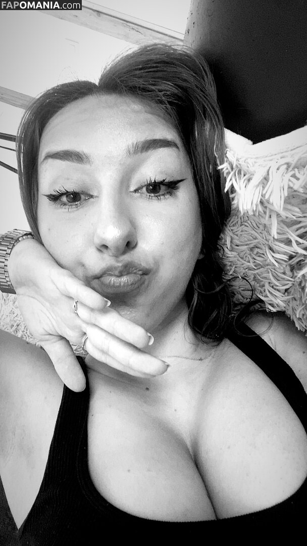 Sznchqt / https: Nu OnlyFans  Foto vazada #2