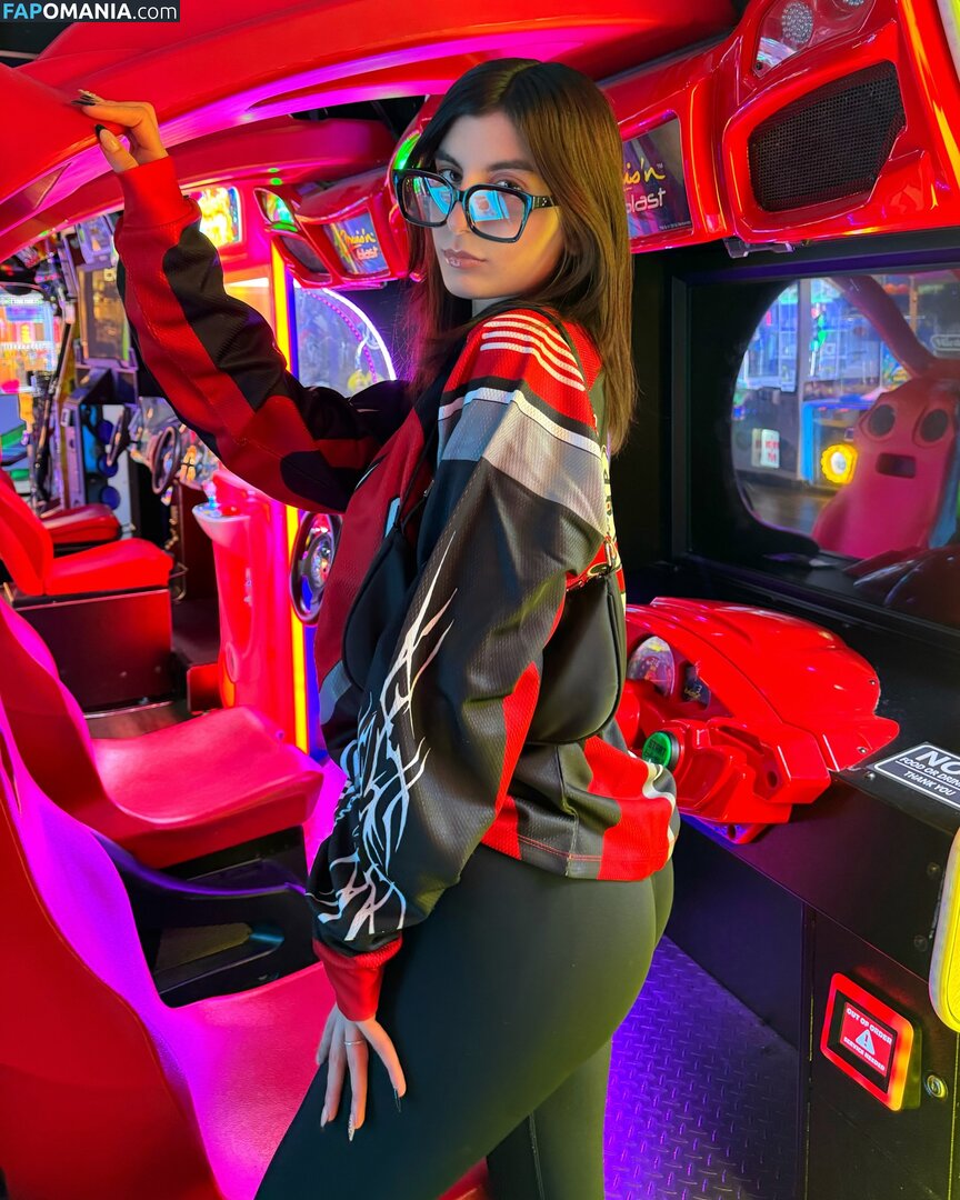 Taba Ardestani / taba_ardestani / tabaardestani Nu OnlyFans  Foto vazada #4