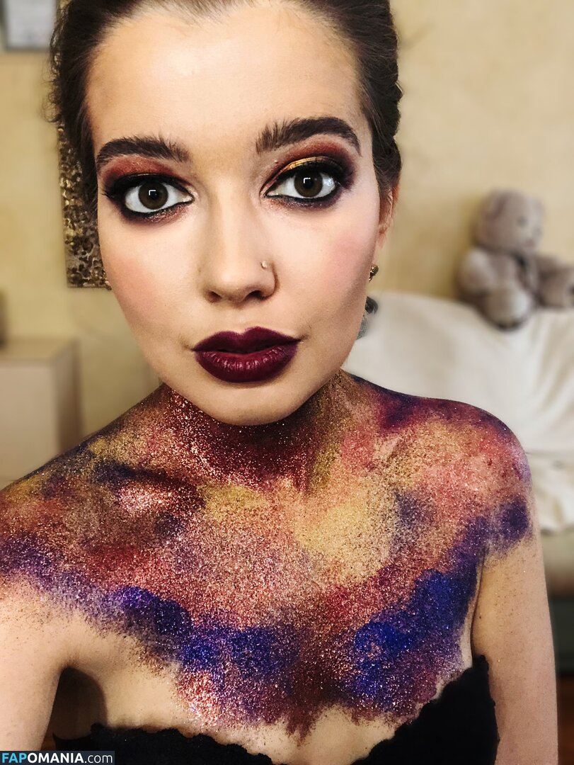 TanuXaPacman / радужная провокаторка Nu OnlyFans  Foto vazada #2